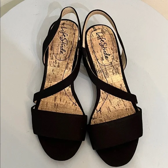 NIB Life Stride Yasmine Black Canvas Sandals - Picture 3 of 6